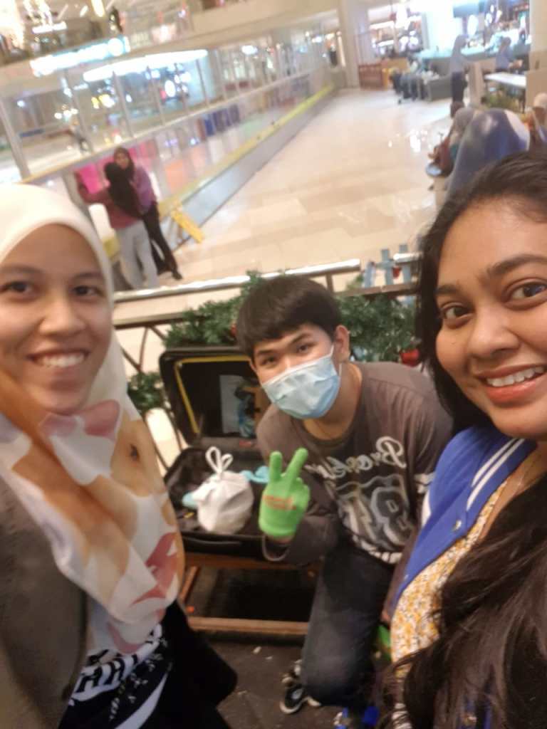 Picture of Ummu Kulthum, Simon Wee Boon Kim & Jewel Nambiar.